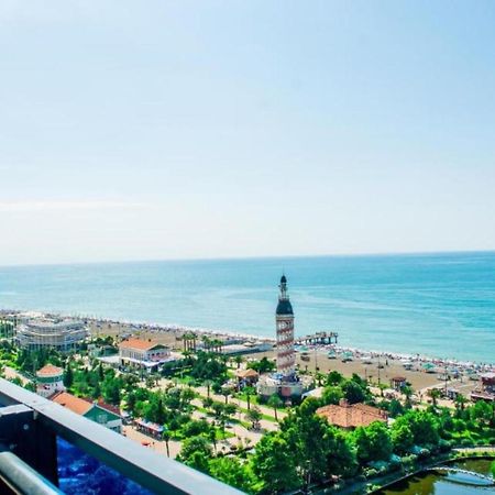 Black Sea Aparthotel Orbi City Batumi Eksteriør billede